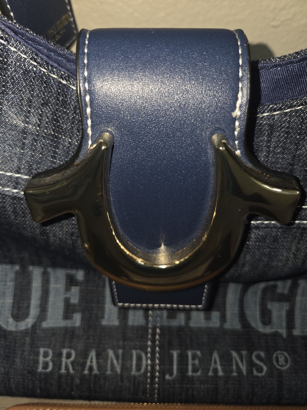 True Religion Denim Shoulder Hobo Bag with Tan Trim and Wallet - Picture 2 of 5